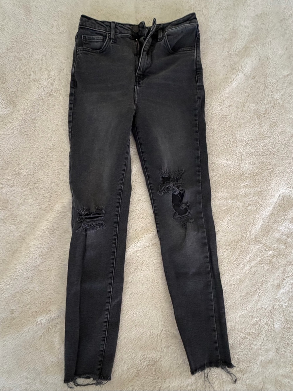 Forever 21 Black Distressed Skinny Jeans